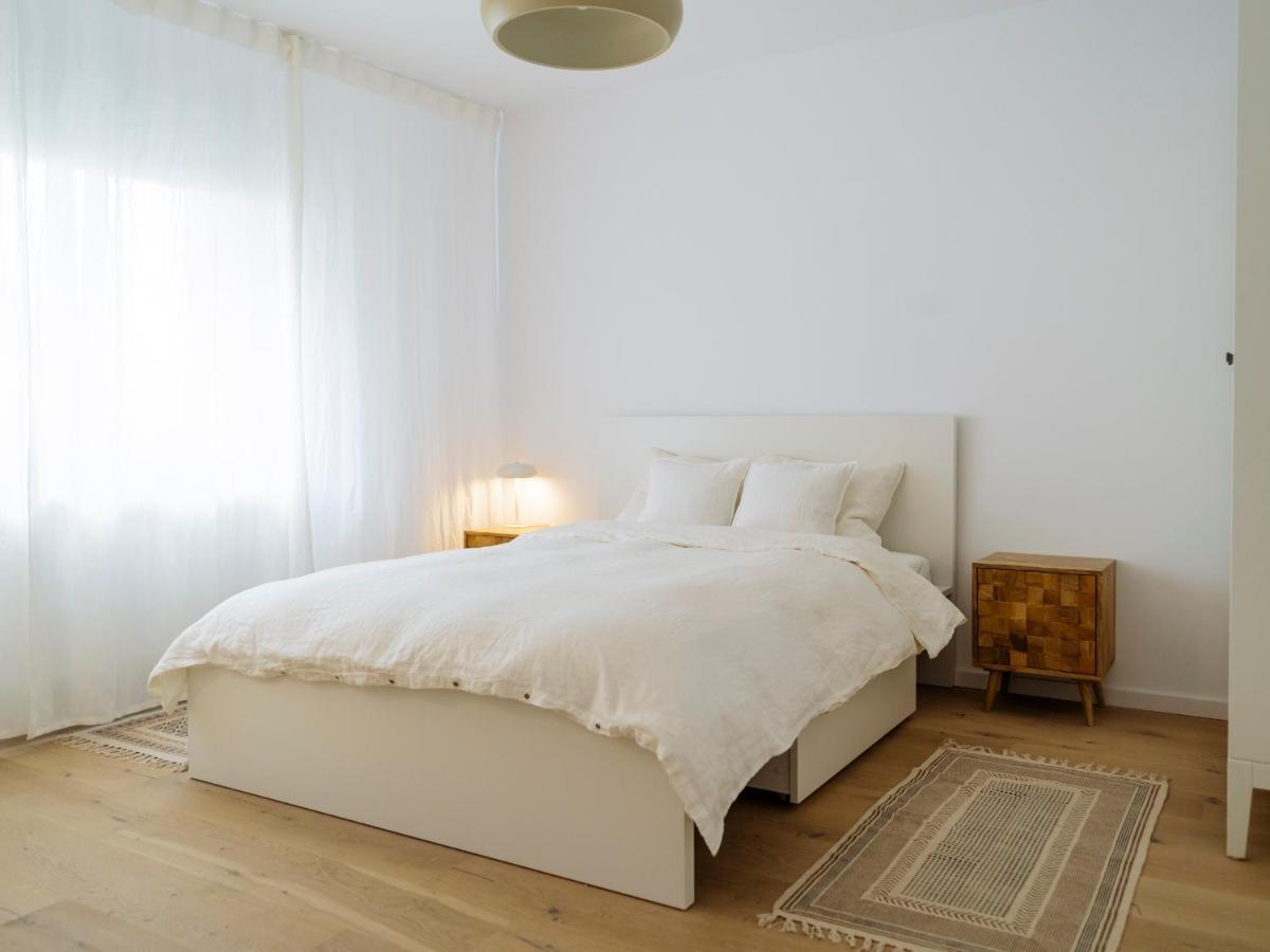 Cozy Central Apartment Near The Forest Brasov Bagian luar foto
