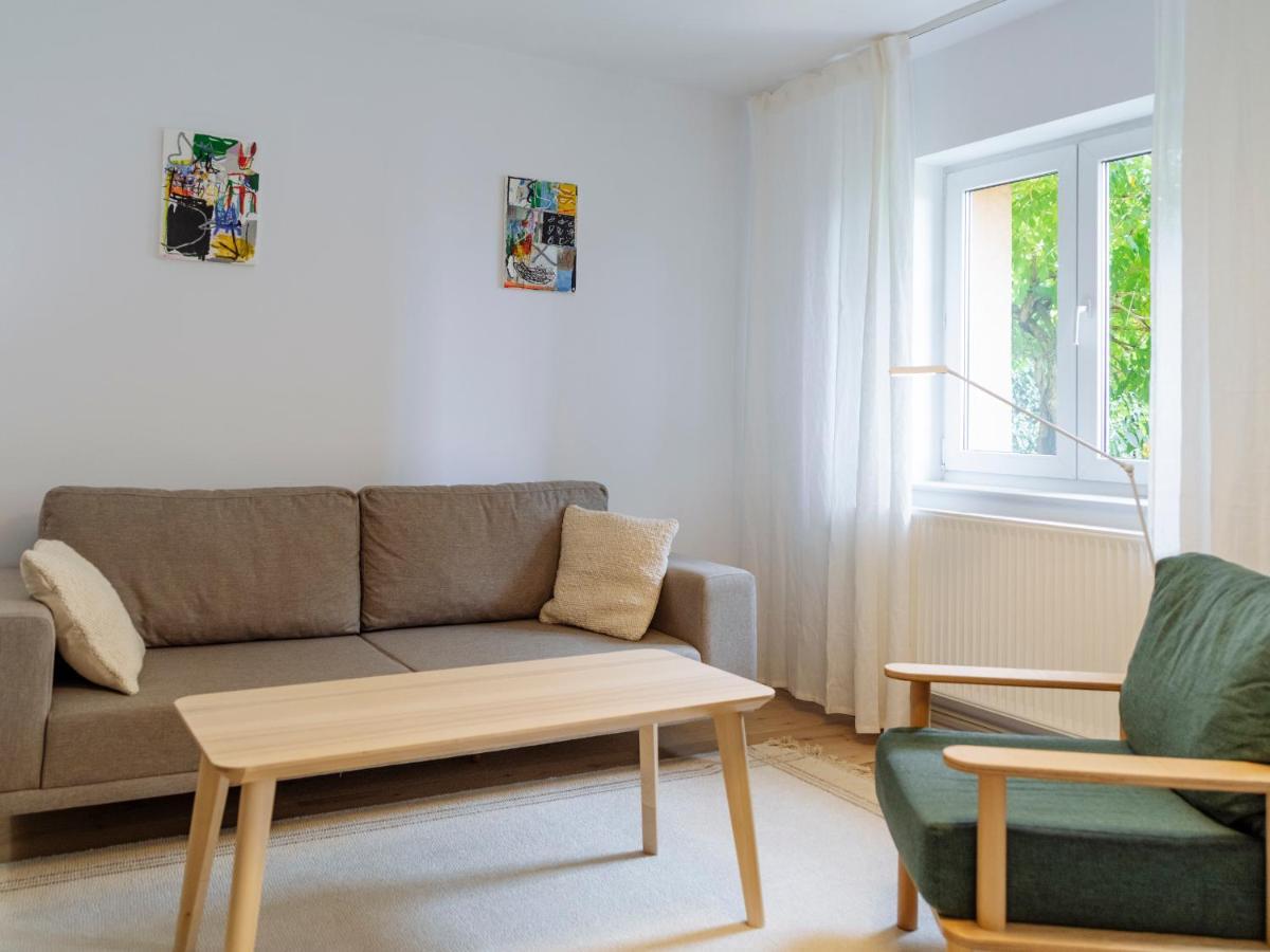 Cozy Central Apartment Near The Forest Brasov Bagian luar foto